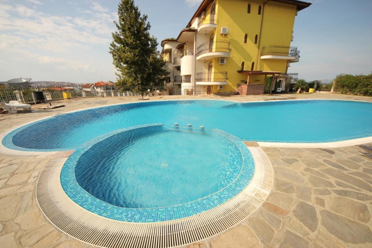 Menada Green Hills Apartments Созополь Екстер'єр фото