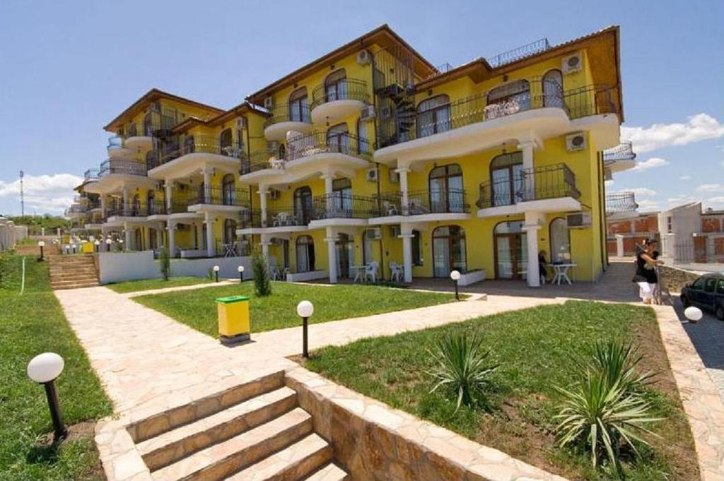 Menada Green Hills Apartments Созополь Екстер'єр фото