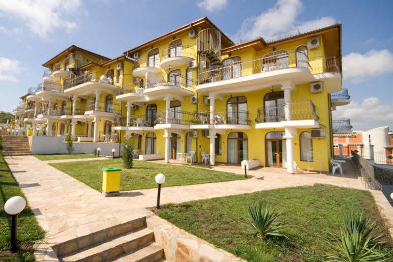 Menada Green Hills Apartments Созополь Екстер'єр фото