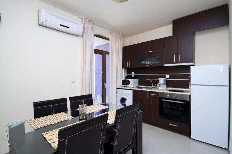 Menada Green Hills Apartments Созополь Екстер'єр фото