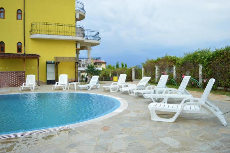 Menada Green Hills Apartments Созополь Екстер'єр фото