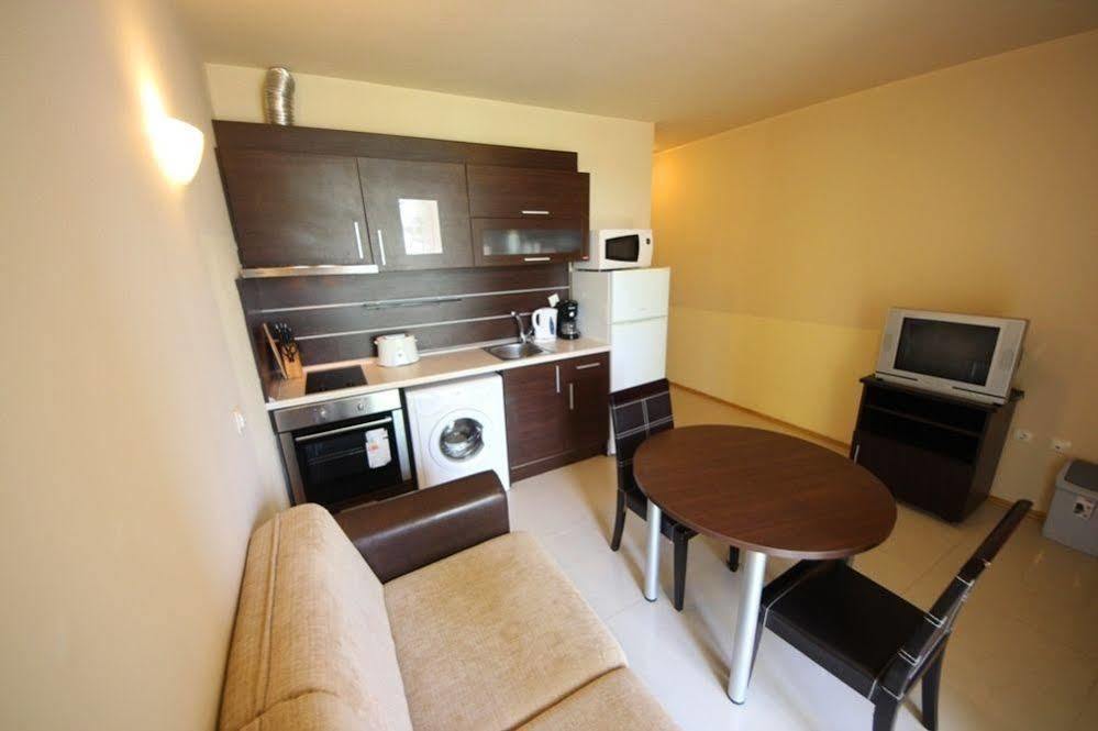 Menada Green Hills Apartments Созополь Екстер'єр фото