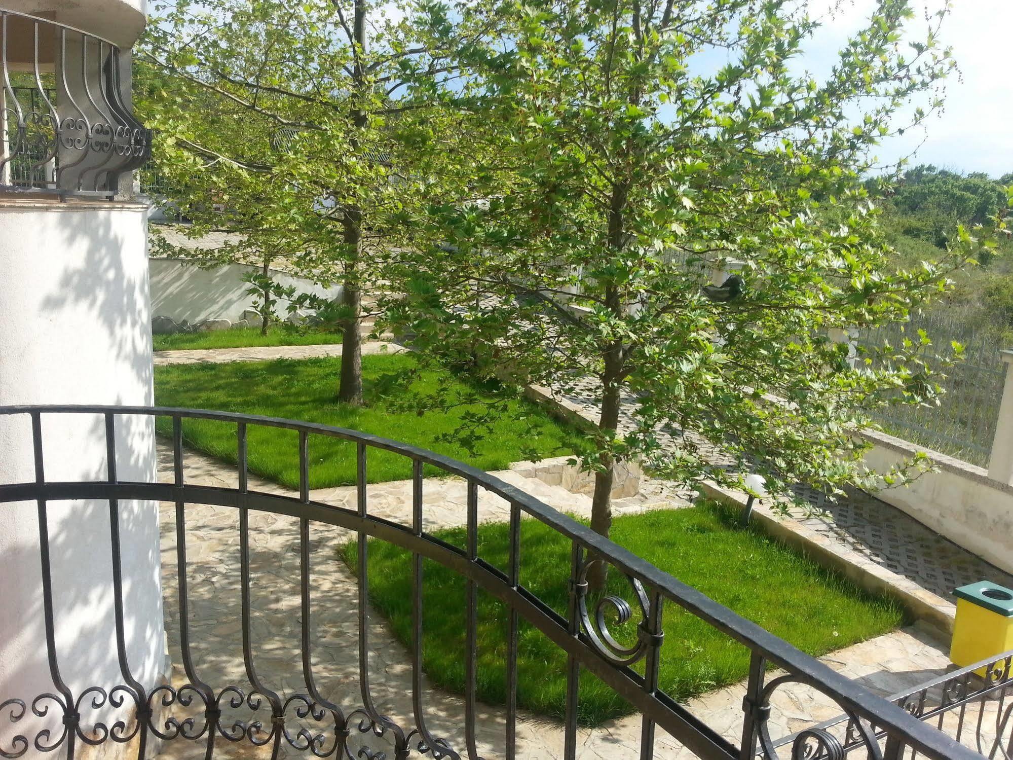 Menada Green Hills Apartments Созополь Екстер'єр фото
